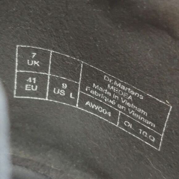 DR. MARTEN'S MEDEA PLATFORM SANDAL IN BLACK, SZ 9 - Picture 14 of 15